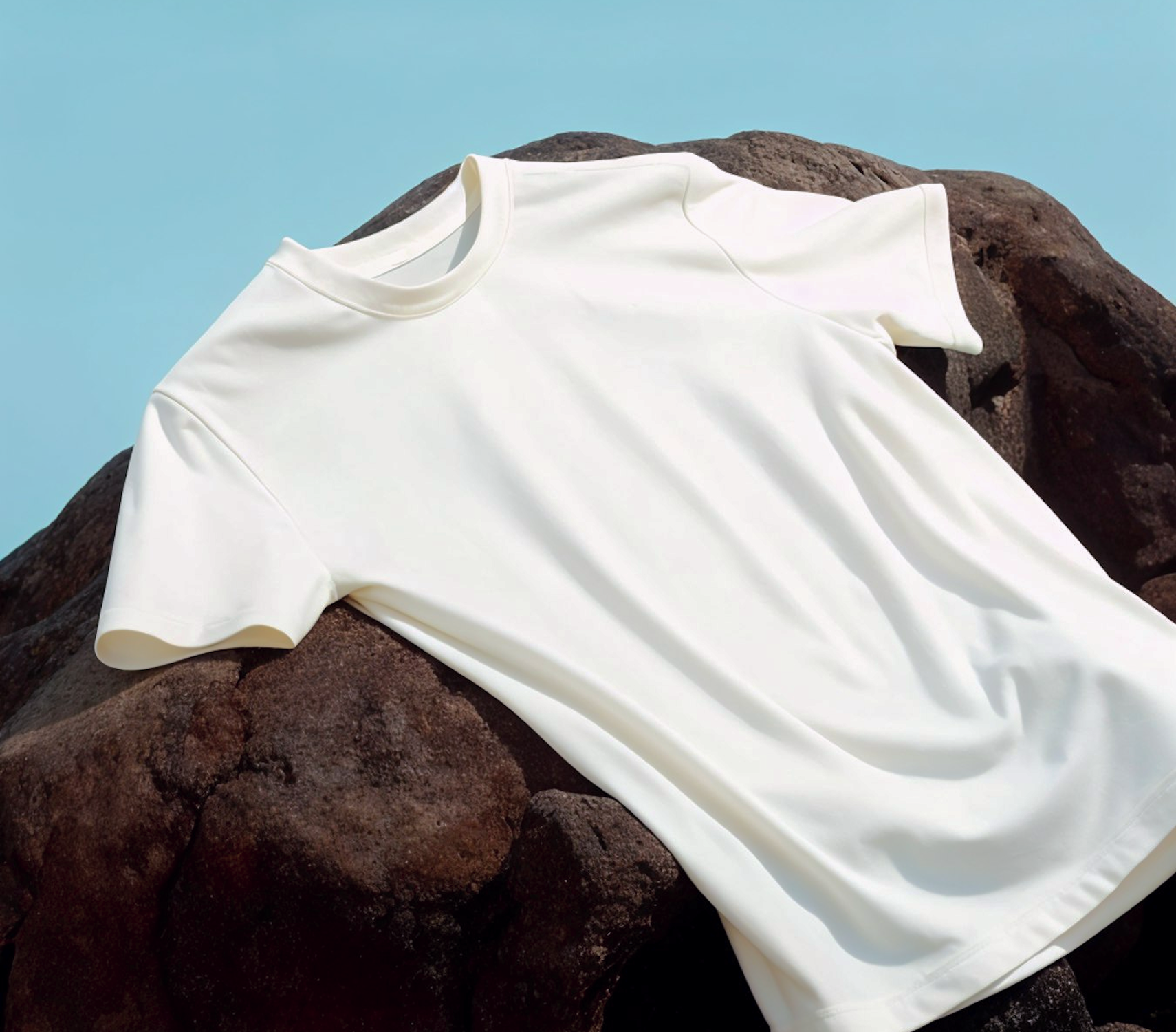 THE ULTIMATE GUIDE TO STYLING THE TIMELESS T-SHIRT FOR ANY OCCASION