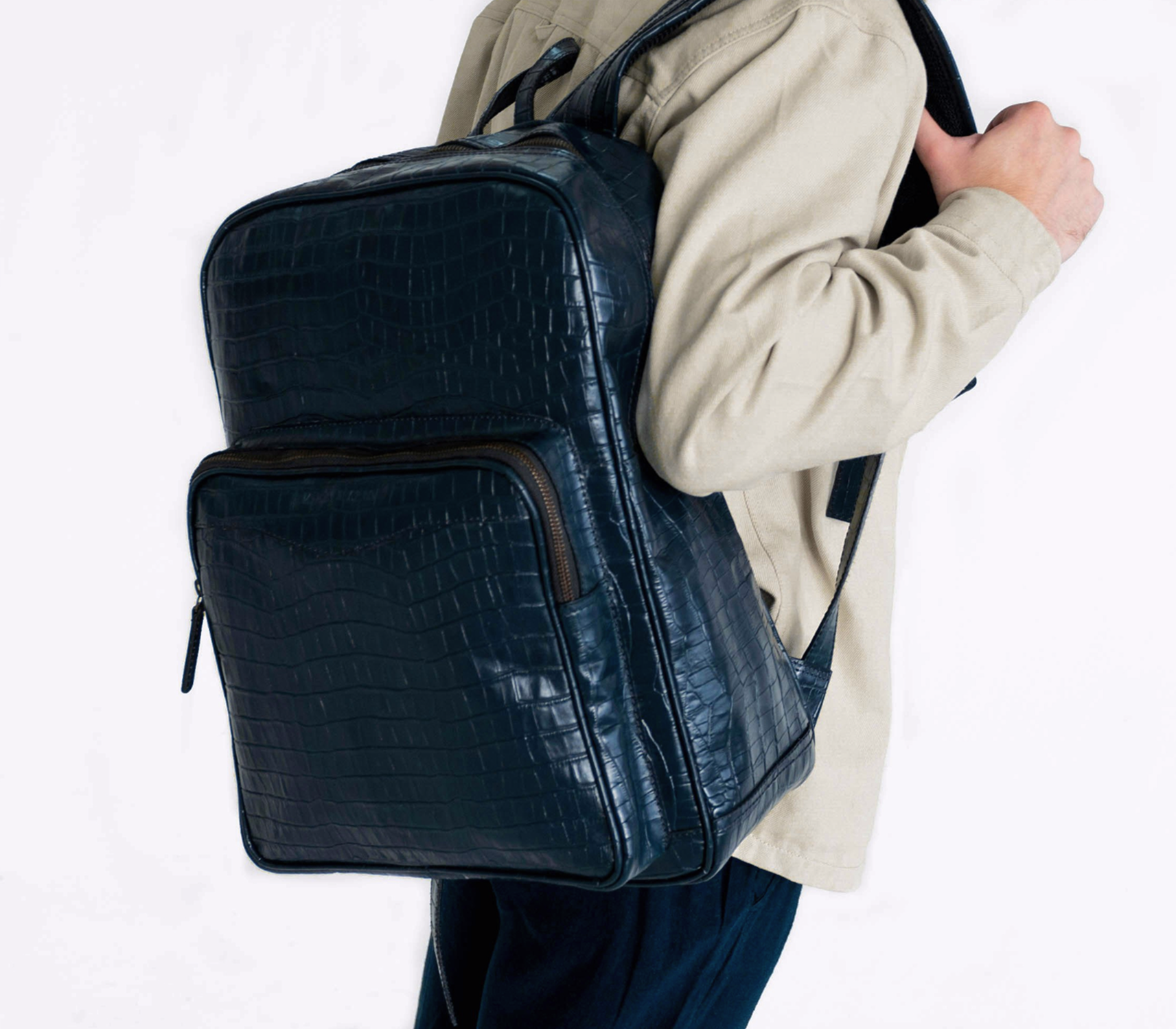 LEADERS OF THE PACK: THE BEST LUXURY BAG BRANDS FOR MODERN MEN