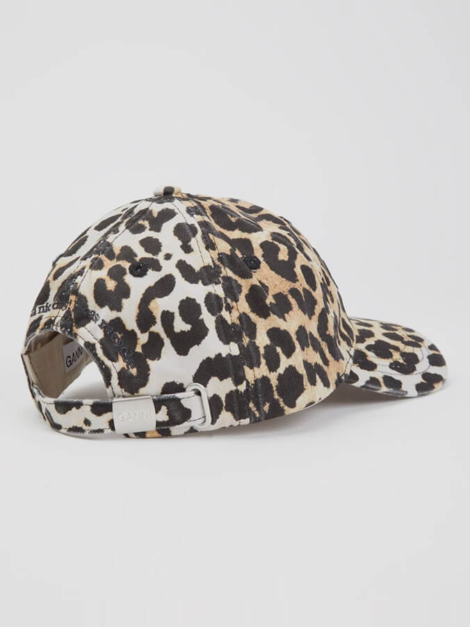 Charlotte Chesnais Cap